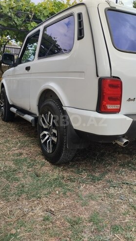 LADA (VAZ) Niva-6