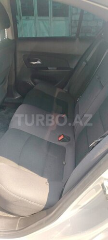 Chevrolet Cruze-14