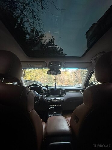 Kia Sorento-2