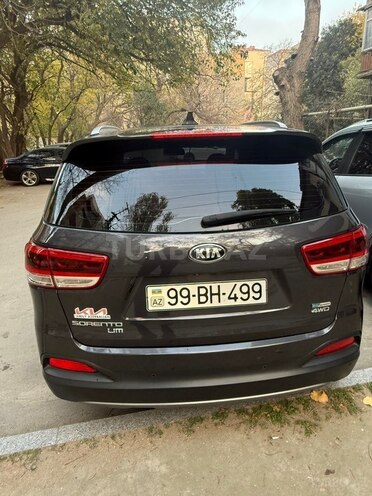 Kia Sorento-10