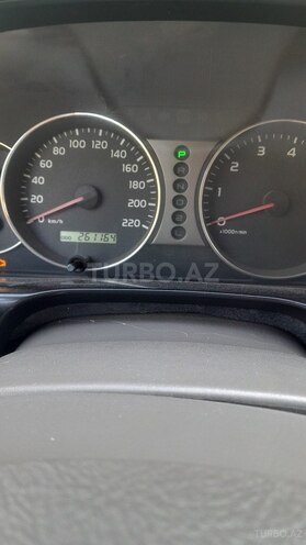 Toyota Land Cruiser-12