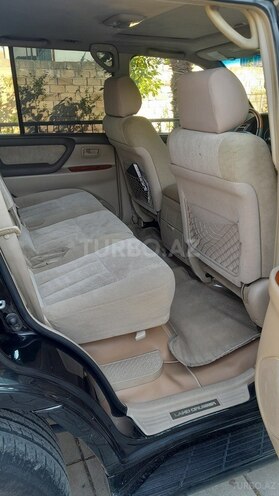 Toyota Land Cruiser-8