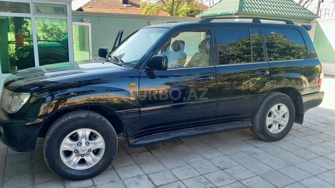 Toyota Land Cruiser-2