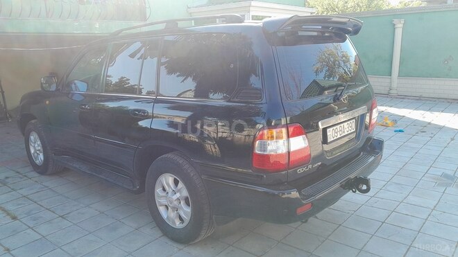 Toyota Land Cruiser-11