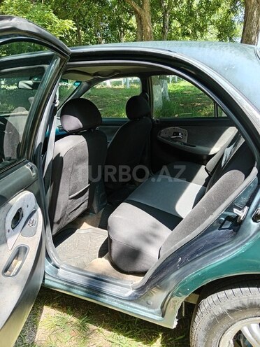 Hyundai Sonata-4