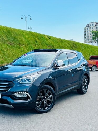 Hyundai Santa Fe-4