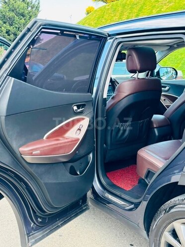 Hyundai Santa Fe-17