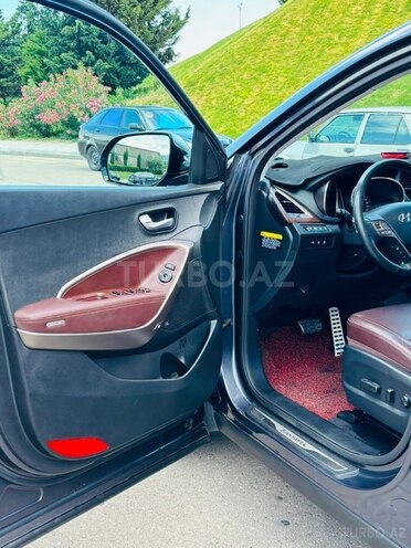 Hyundai Santa Fe-11
