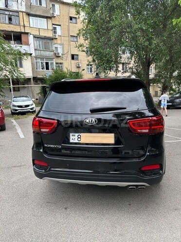 Kia Sorento-2