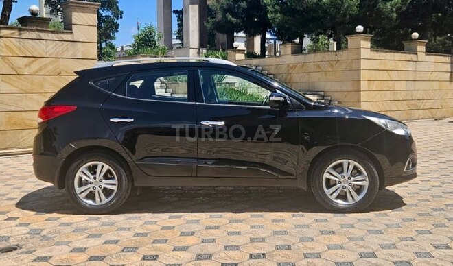 Hyundai ix35-3