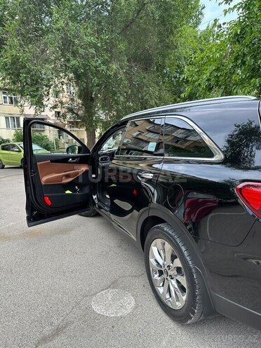 Kia Sorento-4