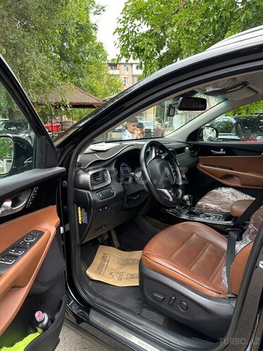Kia Sorento-5