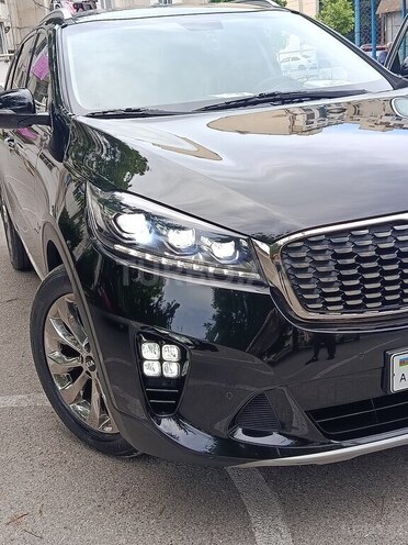 Kia Sorento-9