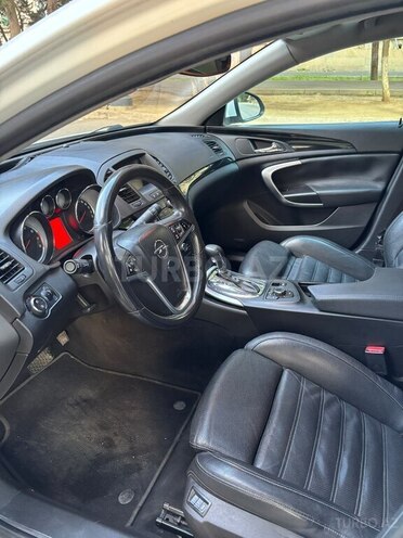 Opel Insignia-5