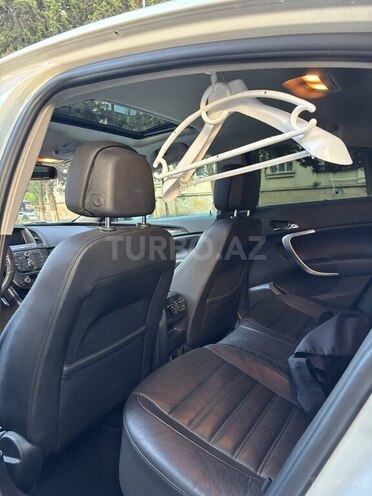 Opel Insignia-8