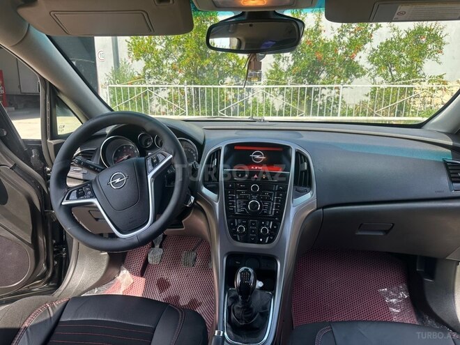 Opel Astra-8
