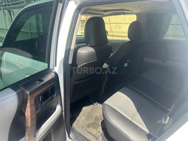 Toyota 4Runner-14