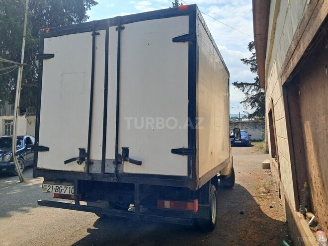 GAZ GAZel (3302-18)-10