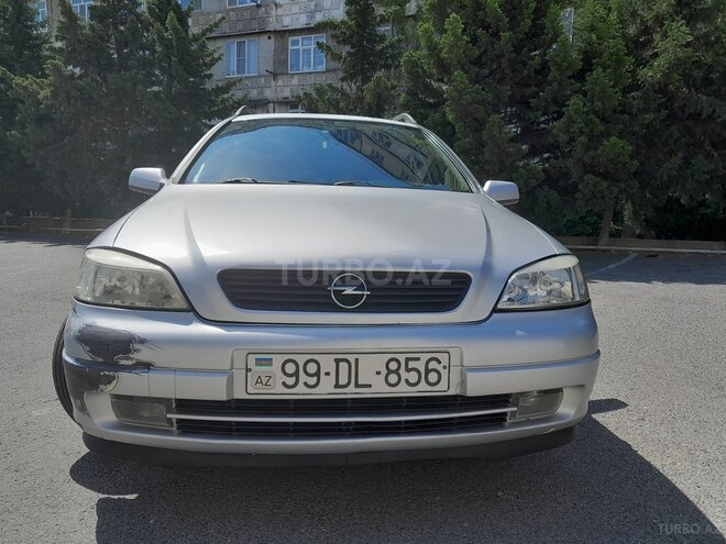 Opel Astra-10