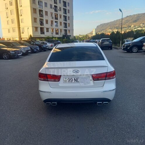 Hyundai Sonata-5