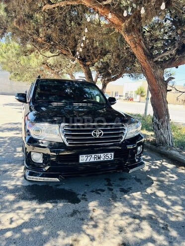 Toyota Land Cruiser-10