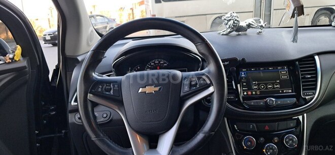 Chevrolet Trax-11
