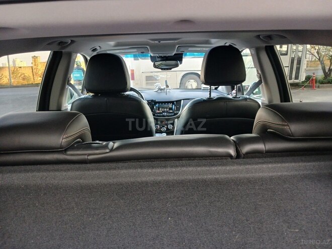 Chevrolet Trax-3