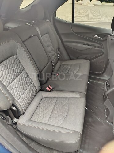 Chevrolet Equinox-12