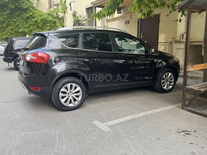 Ford Kuga-7