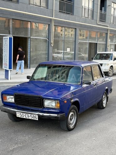 LADA (VAZ) 2107-2