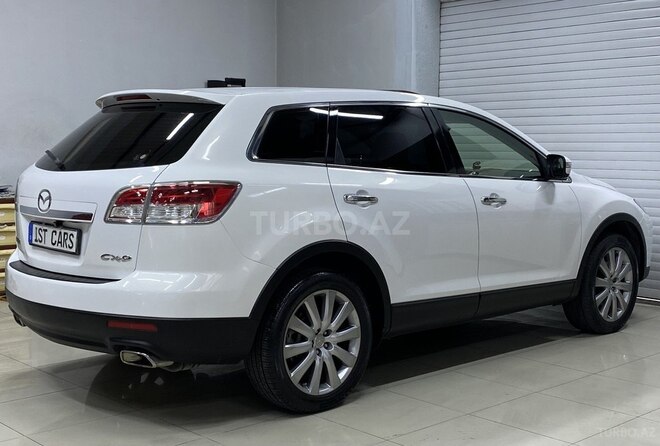 Mazda CX-9-11