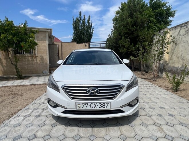 Hyundai Sonata-1
