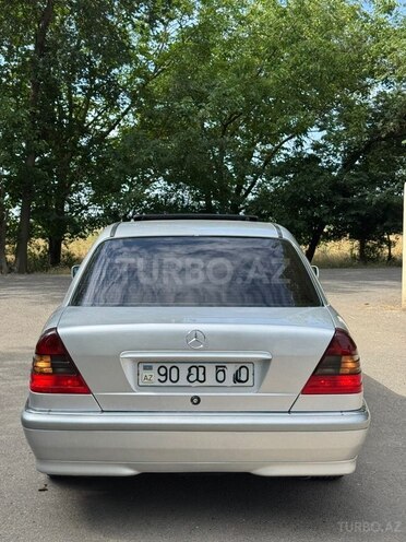 Mercedes C 240-7