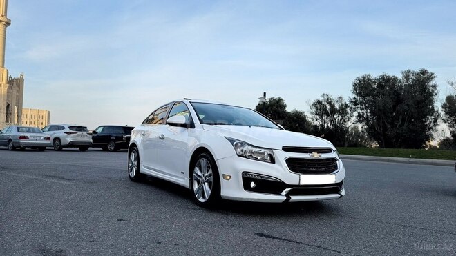 Chevrolet Cruze-1