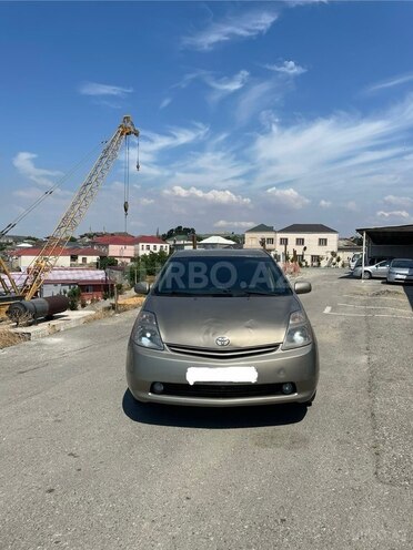 Toyota Prius-1