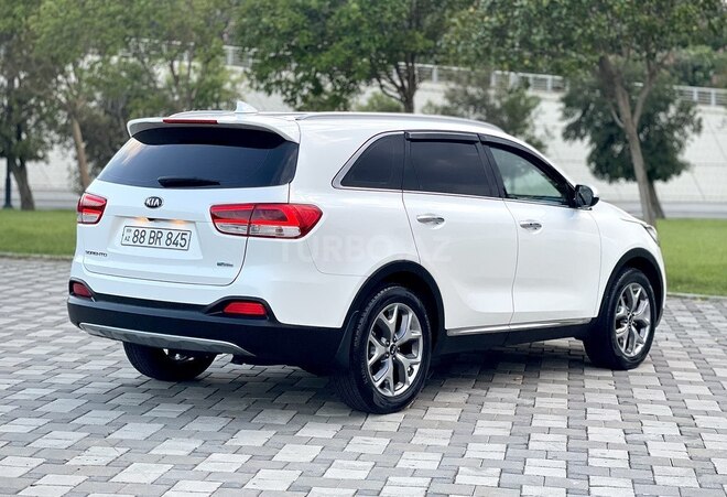 Kia Sorento-3
