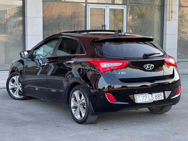 Hyundai i30-4
