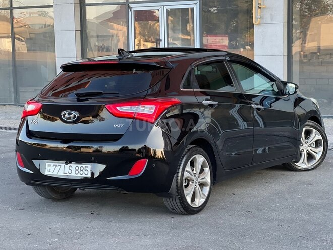 Hyundai i30-7
