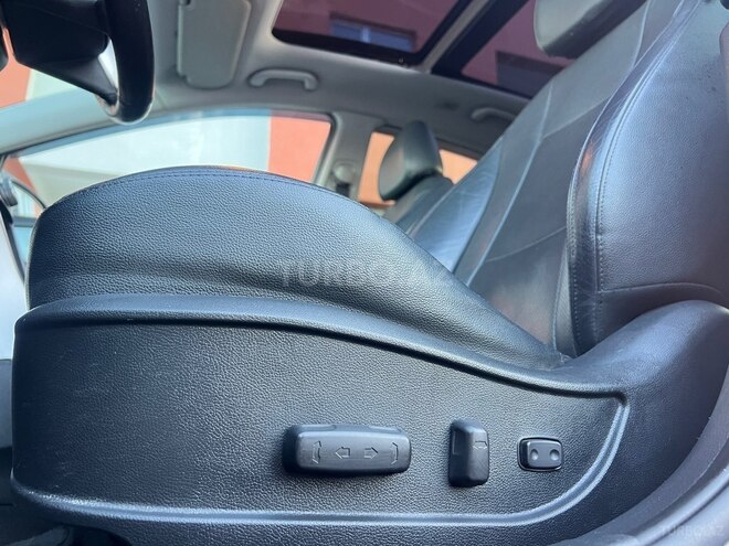 Hyundai i30-16