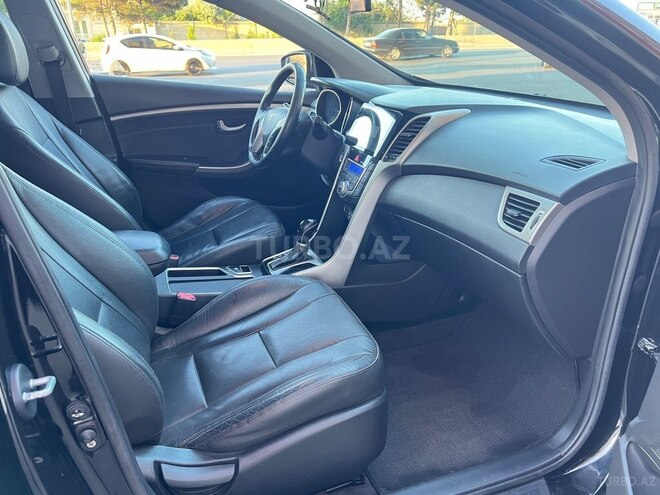 Hyundai i30-15