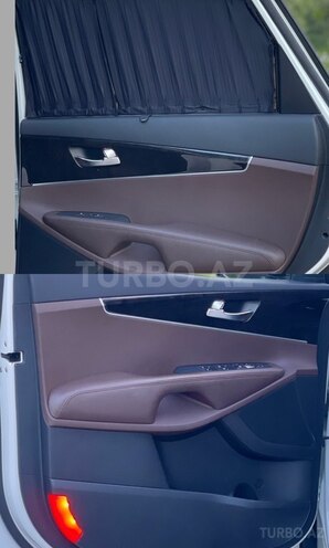 Kia Sorento-16