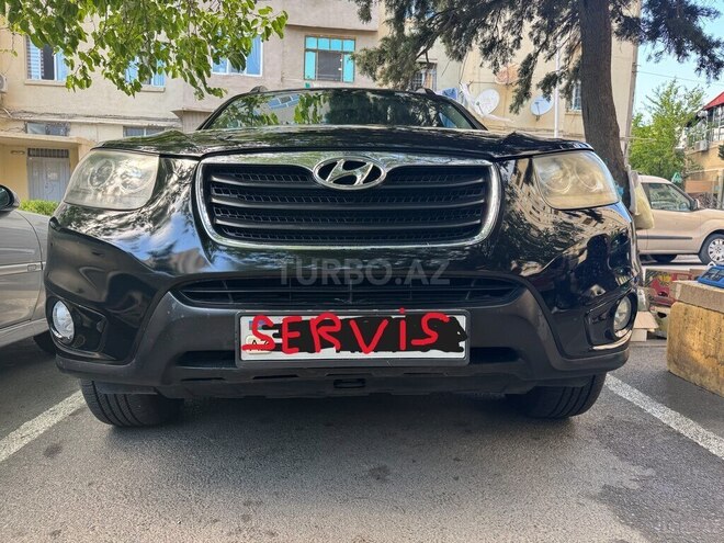 Hyundai Santa Fe-1