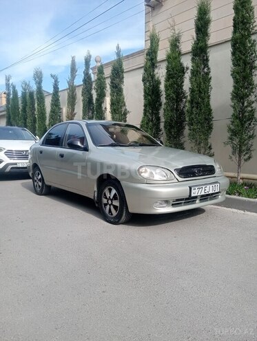 Daewoo Lanos-1