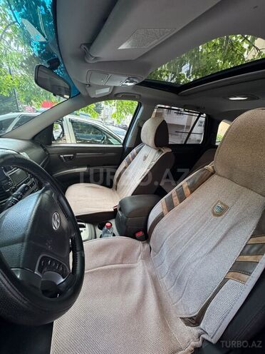 Hyundai Santa Fe-6