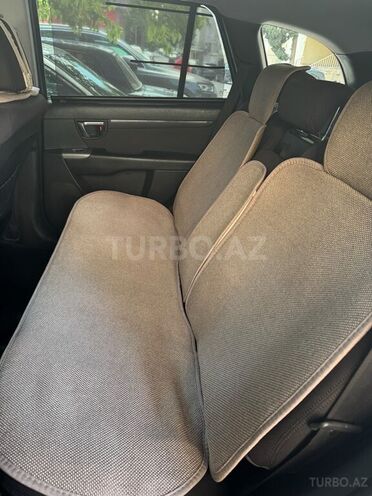 Hyundai Santa Fe-7