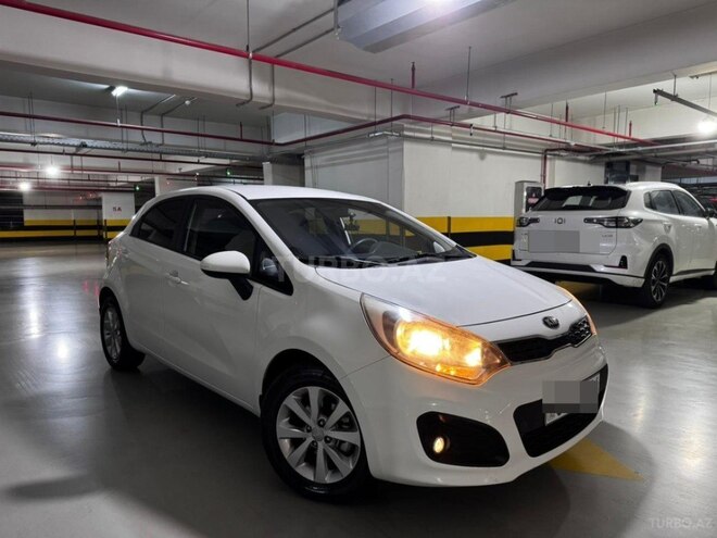 Kia Rio-2