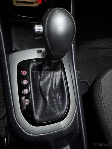 Kia Rio-10