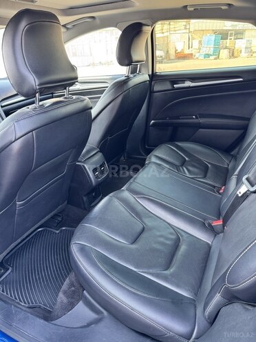 Ford Fusion (North America)-10