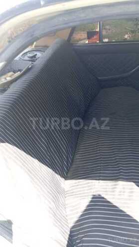 LADA (VAZ) 21011-4