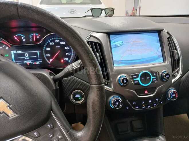 Chevrolet Cruze-4